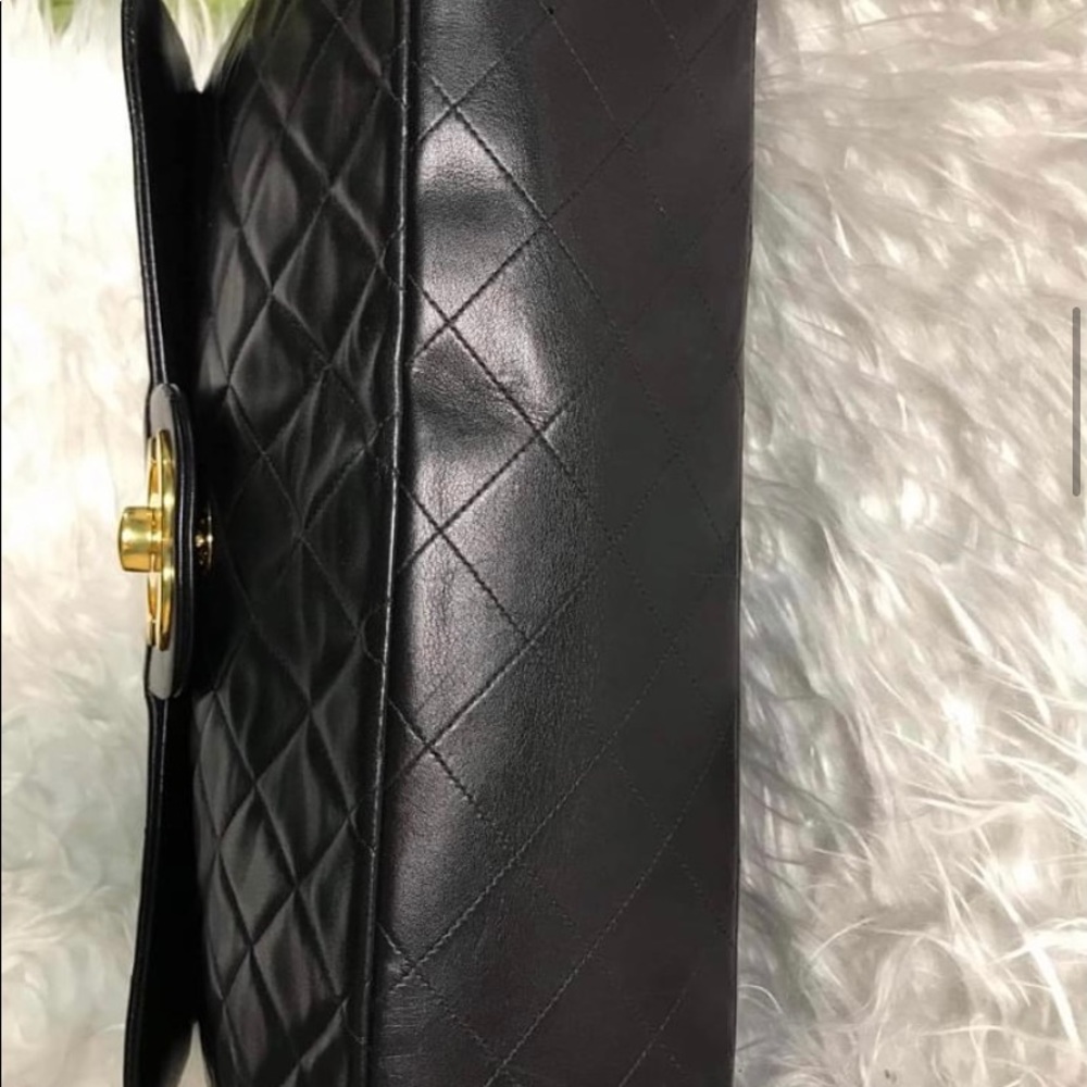 Chanel jumbo vintage flap lambskin bag - Picture 7 of 15